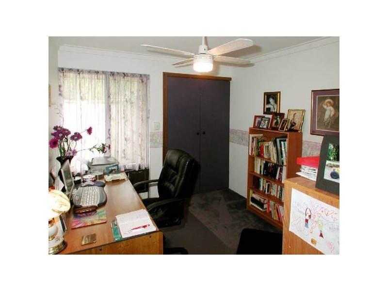 86 Connell Avenue, Kelmscott WA 6111