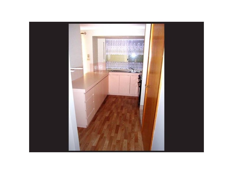 4/25 Dale Rd, Armadale WA 6112