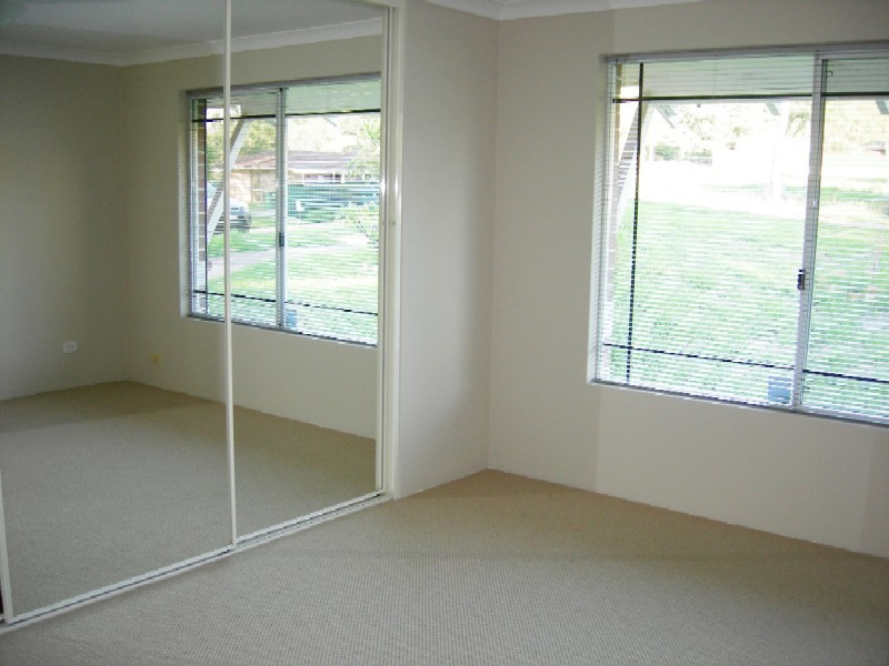 24 Hill Street, Kelmscott WA 6111