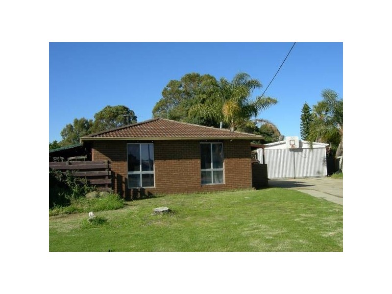 10 Ikara Place, Armadale WA 6112