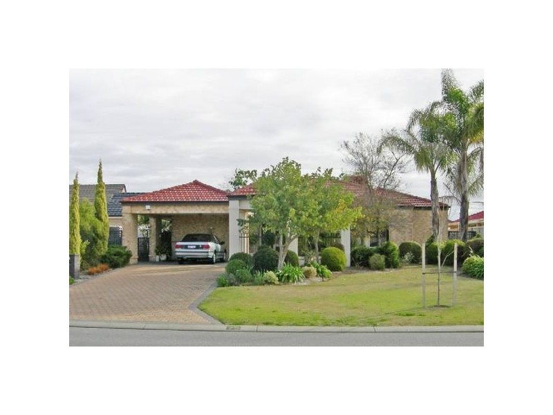 75 Brunswick Road, Thornlie WA 6108