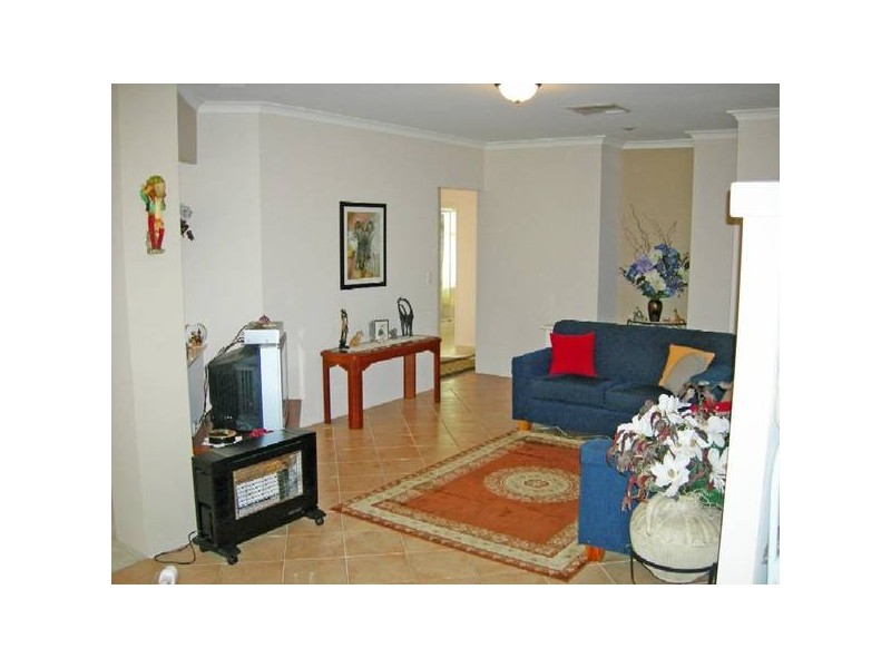 75 Brunswick Road, Thornlie WA 6108