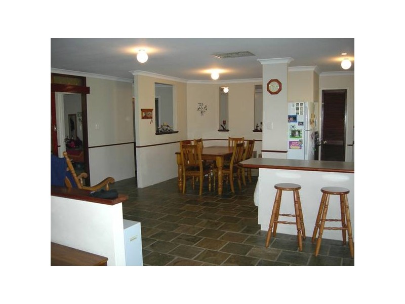5 Sepal Close, Seville Grove WA 6112