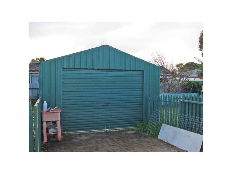 4 Harlow Court, Westfield WA 6111