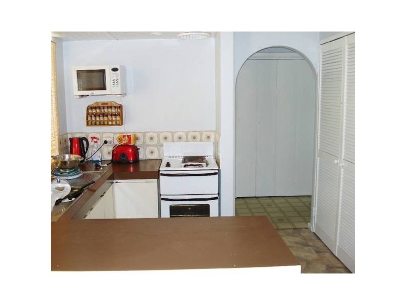 30 Regina Road, Kelmscott WA 6111