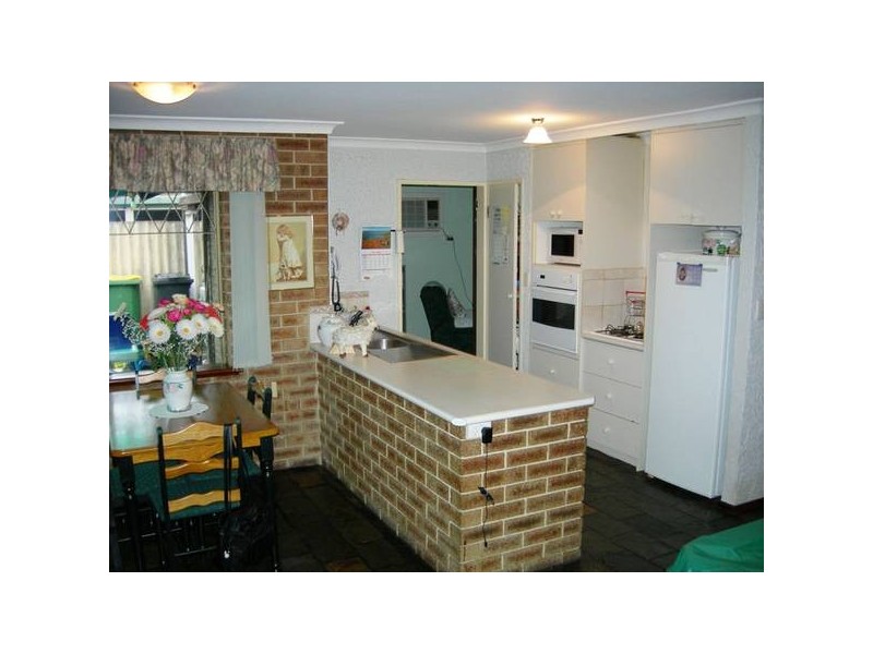 17 Rainbird Road, Gosnells WA 6110