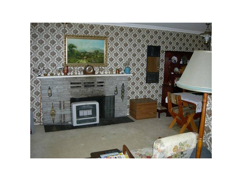 39 Lake Road, Champion Lakes WA 6111