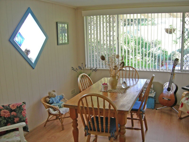 2 Shaw Place, Mount Nasura WA 6112