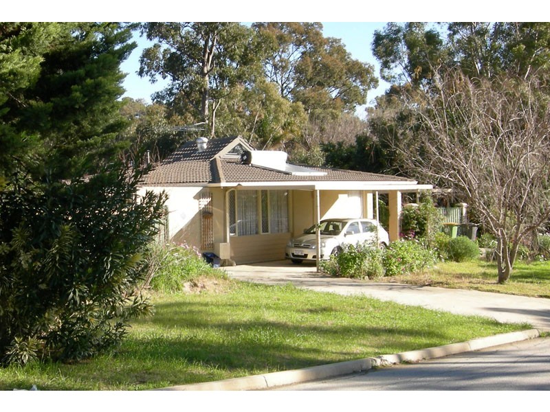 2 Shaw Place, Mount Nasura WA 6112