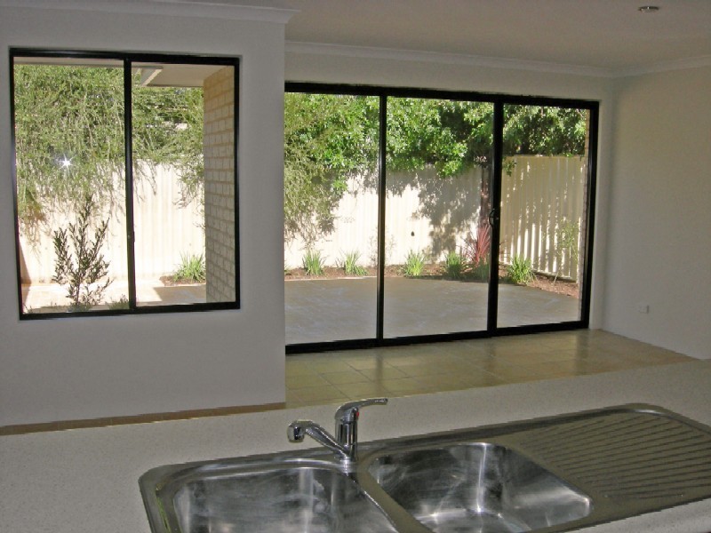 5/128 Westfield Road, Kelmscott WA 6111