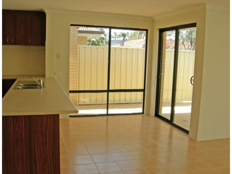 5/128 Westfield Road, Kelmscott WA 6111