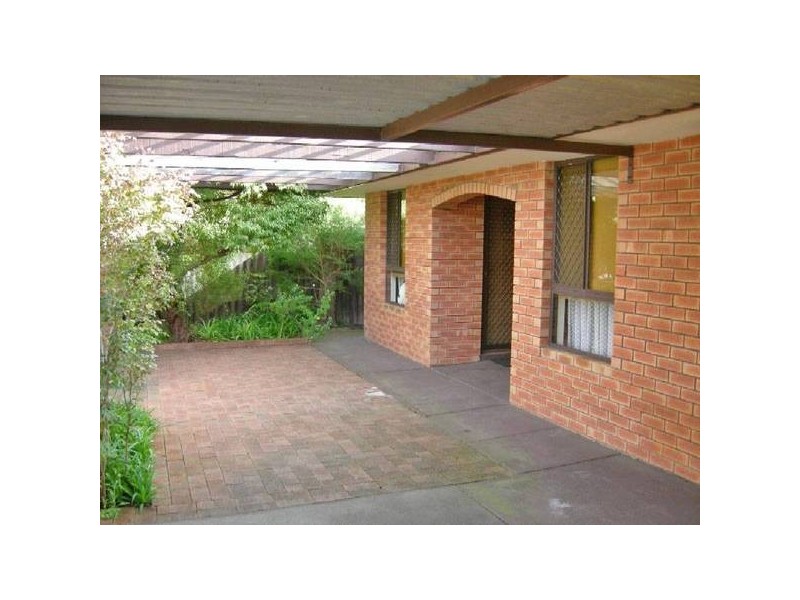 18 Wakehurst Place, Kelmscott WA 6111