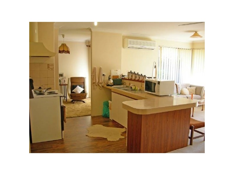 4 Adams Court, Kelmscott WA 6111