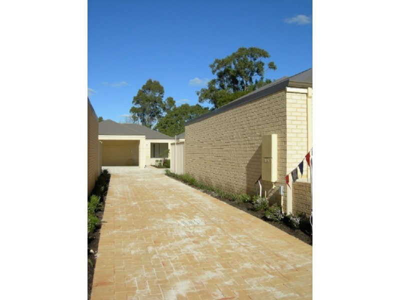 1/128 Westfield Rd, Kelmscott WA 6111