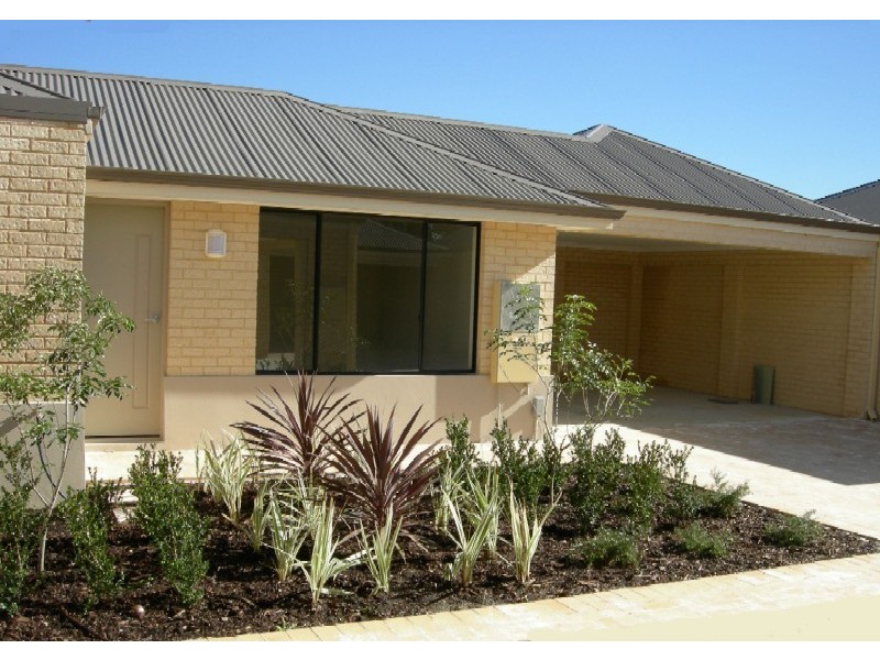 4/128 Westfield Rd, Kelmscott WA 6111