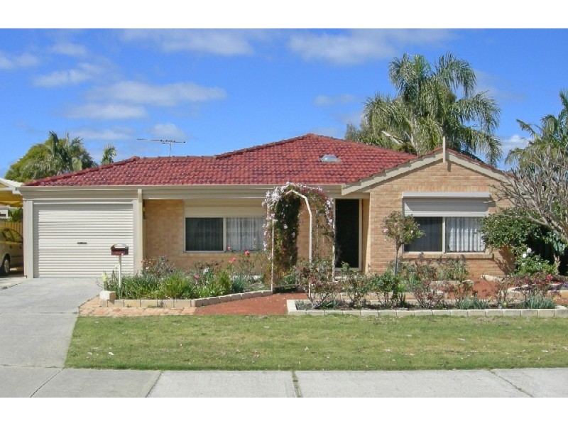 12 Morgan Road, Seville Grove WA 6112