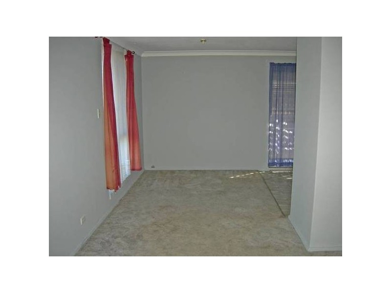 10 Ikara Place, Armadale WA 6112