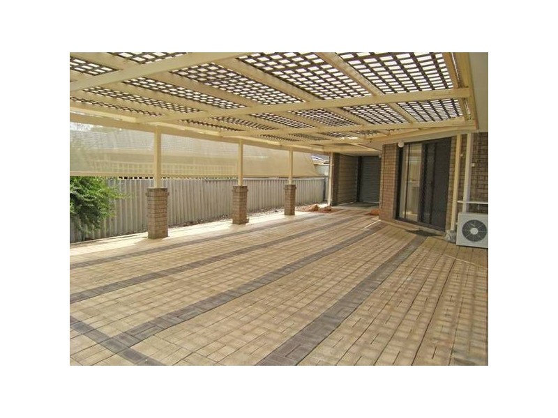 41 Eureka Place, Seville Grove WA 6112