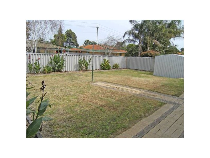 41 Eureka Place, Seville Grove WA 6112