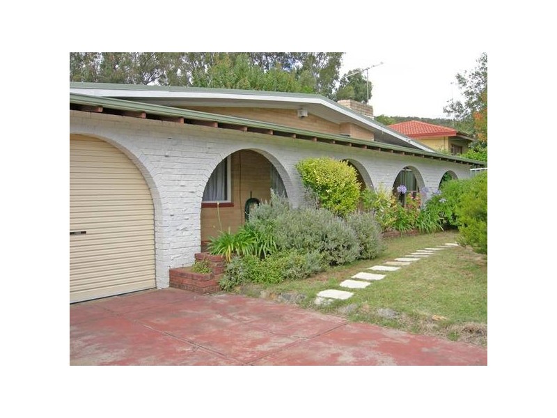 46 Martin Street, Kelmscott WA 6111