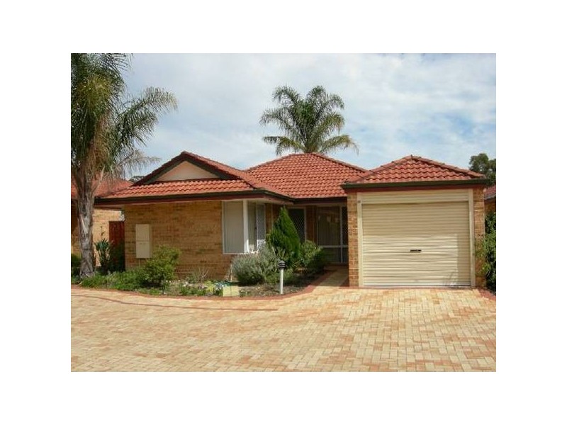 10/31 Third Avenue, Kelmscott WA 6111