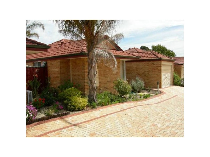 10/31 Third Avenue, Kelmscott WA 6111