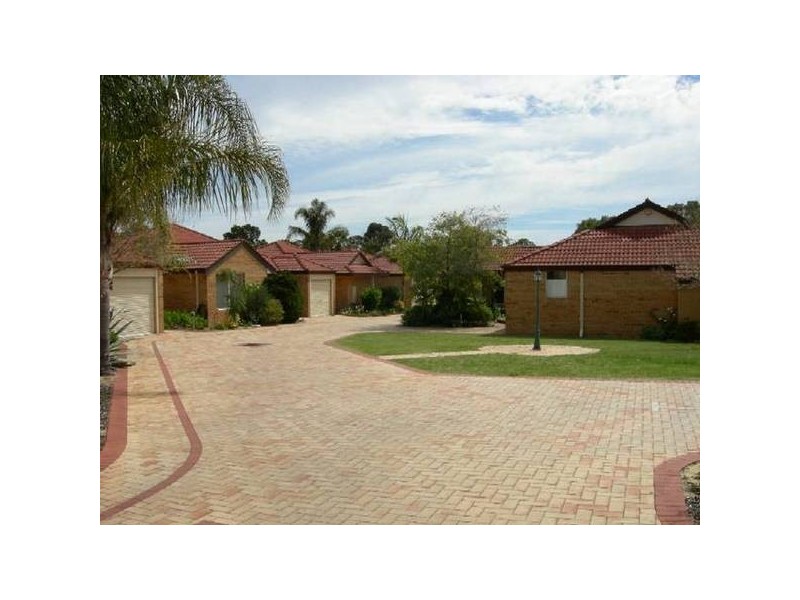 10/31 Third Avenue, Kelmscott WA 6111