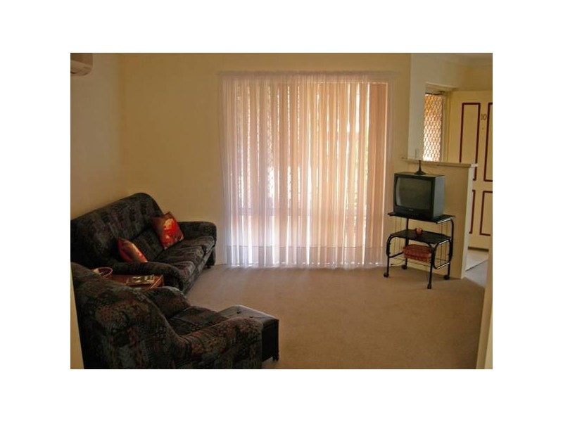 10/31 Third Avenue, Kelmscott WA 6111