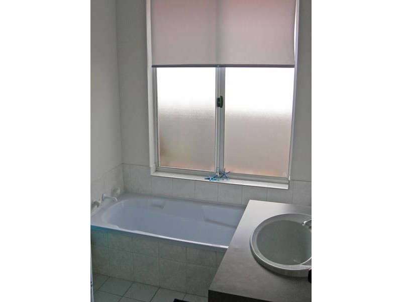 10/31 Third Avenue, Kelmscott WA 6111