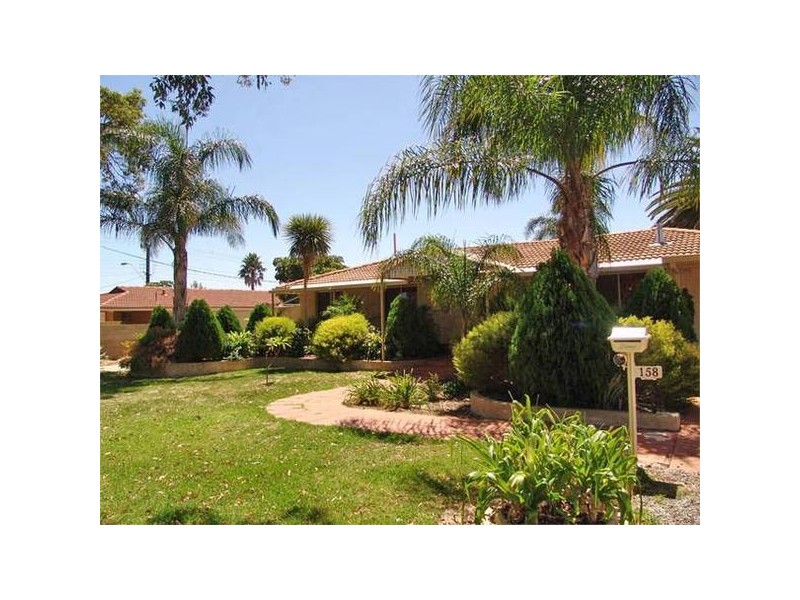 158 Cammillo Road, Kelmscott WA 6111