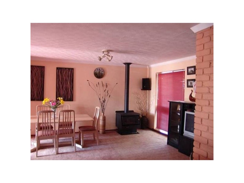 158 Cammillo Road, Kelmscott WA 6111