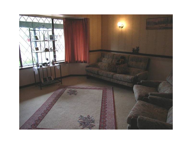 31 Cullen Court, Camillo WA 6111