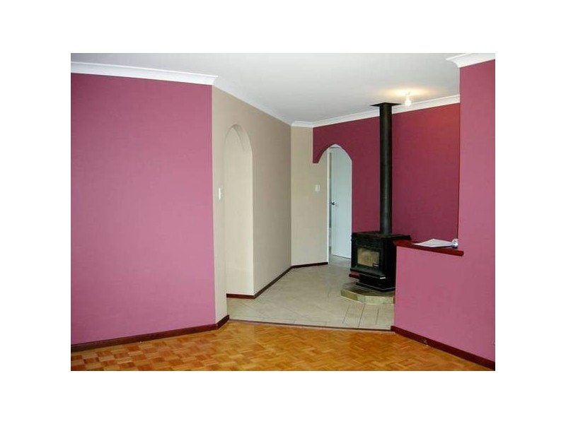 32 Stepney Rd, Armadale WA 6112