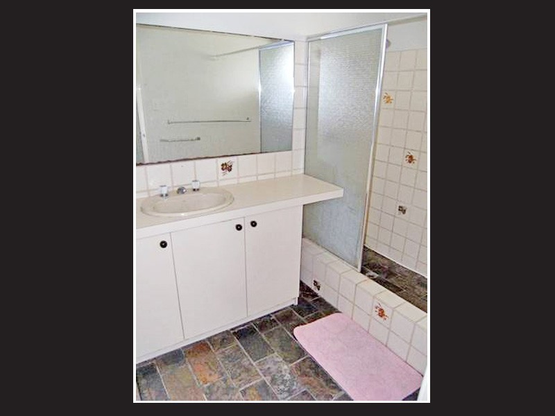 30 Cordelia Rd, Armadale WA 6112