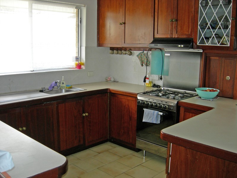 27 Kyabram Road, Armadale WA 6112