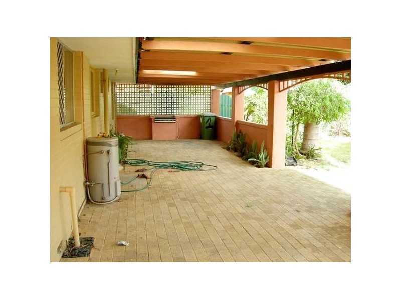 1 Tara Way, Kelmscott WA 6111
