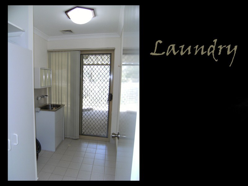 18/4 Page Road, Kelmscott WA 6111
