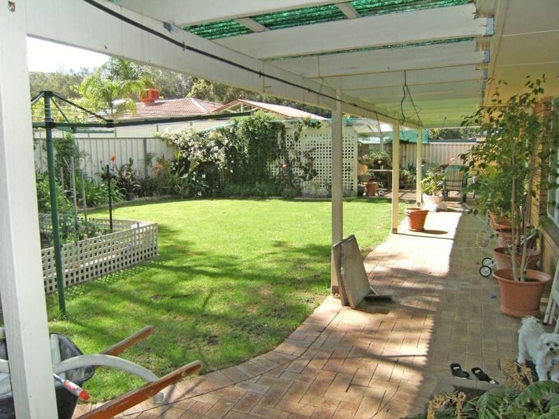 4 Wright Place, Kelmscott WA 6111