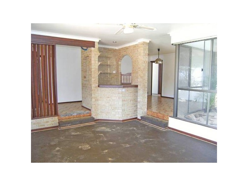 20 Kidbroke Place, Kelmscott WA 6111