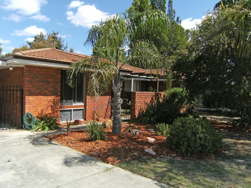 45A Tewson Road, Camillo WA 6111