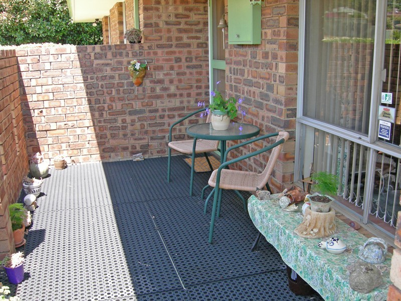 8 Galliers Avenue, Armadale WA 6112