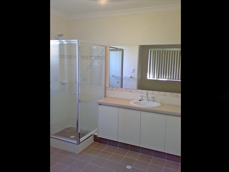 13 Hunt Road, Byford WA 6122