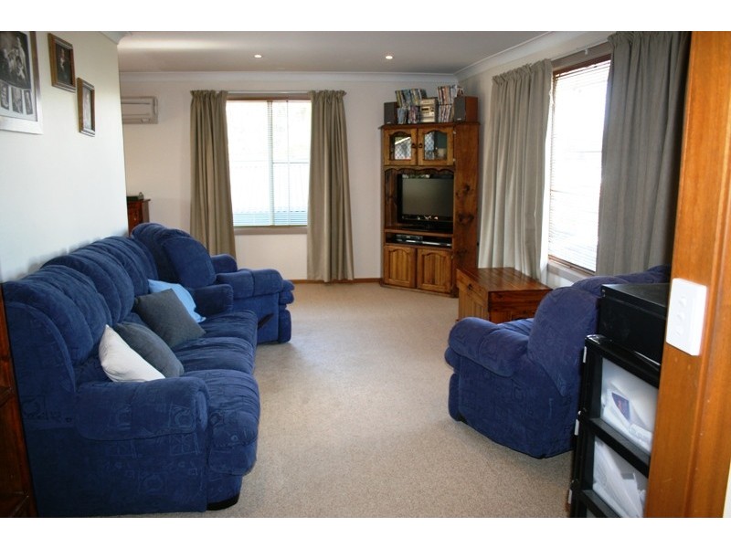 30 Abelard Street, Dungog NSW 2420