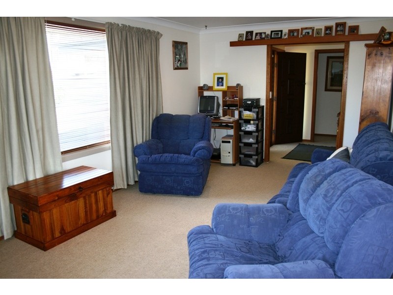 30 Abelard Street, Dungog NSW 2420