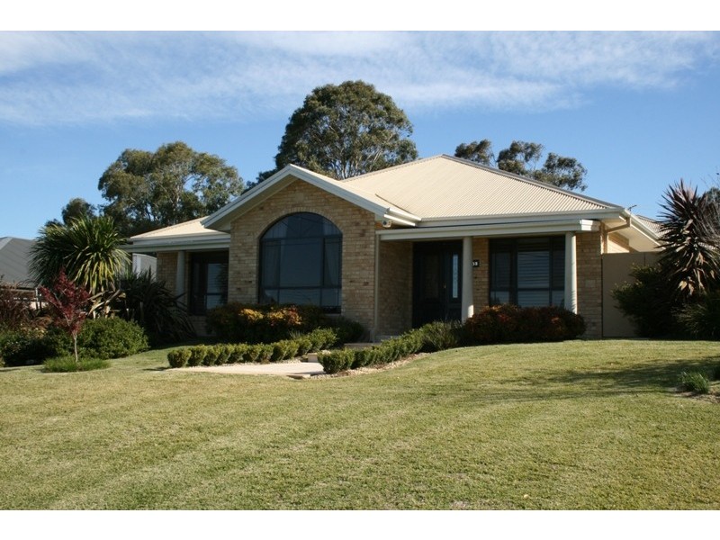 53 Lowe Street, Clarence Town NSW 2321