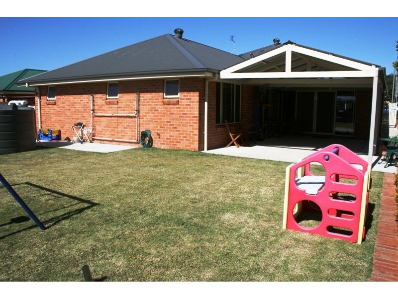 15a Scott Avenue, Dungog NSW 2420