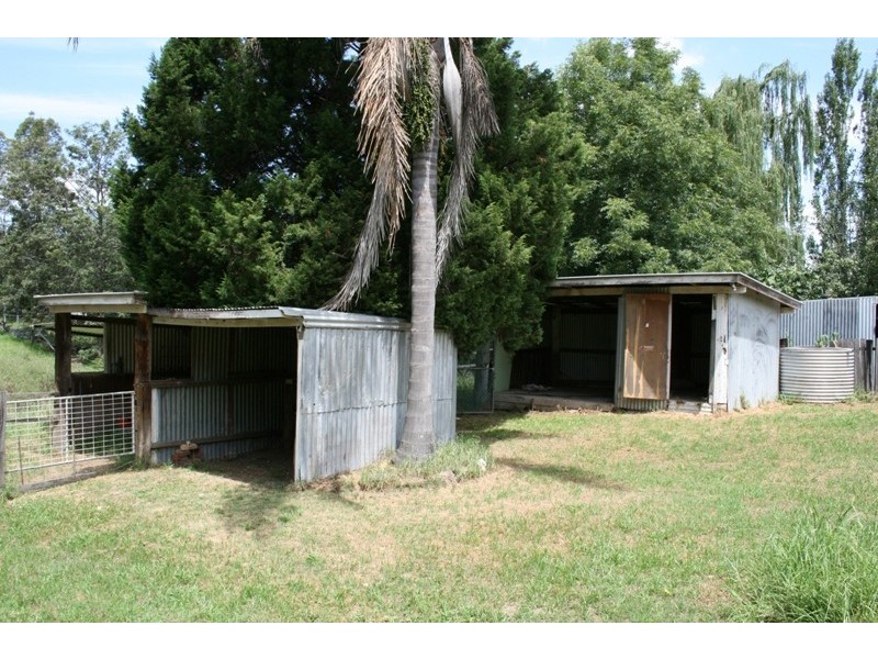 37 Windeyer Street, Dungog NSW 2420