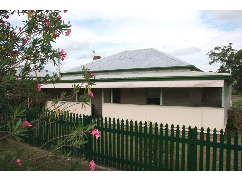 83 Lord Street, Dungog NSW 2420