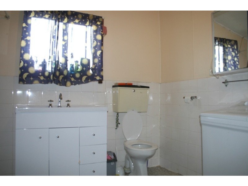 83 Lord Street, Dungog NSW 2420