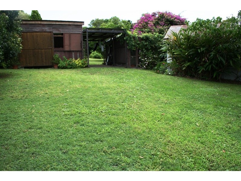 12 Carlton Avenue, Dungog NSW 2420